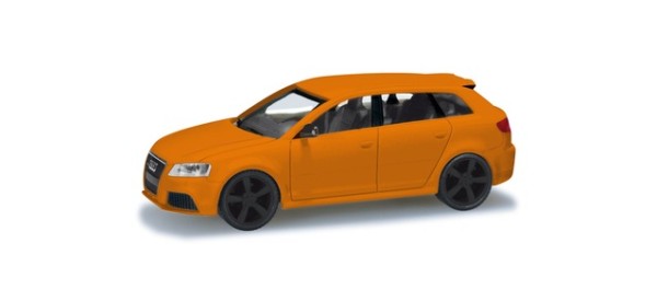 Herpa Audi RS3 Sportback, glutorange mit schwarzen Felgen