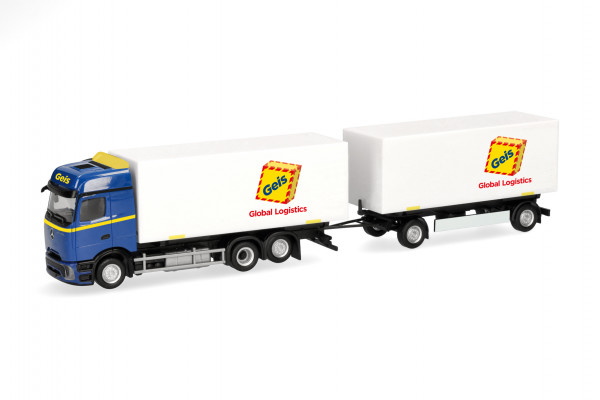 Herpa Mercedes-Benz Actros L ProCabin Bigspace Wechselkoffer-Hängerzug "Geis"