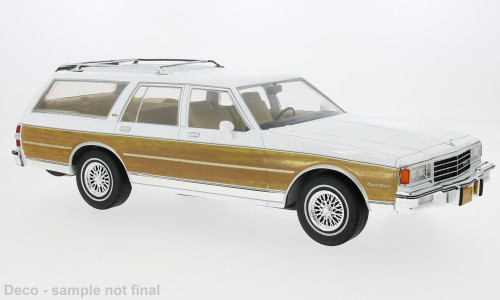 MCG Chevrolet Caprice Estate Wagon weiß/Dekor (1985) (18475)