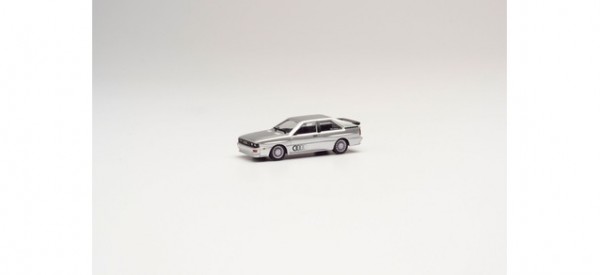 Audi Quattro silber-met. (033336-004)