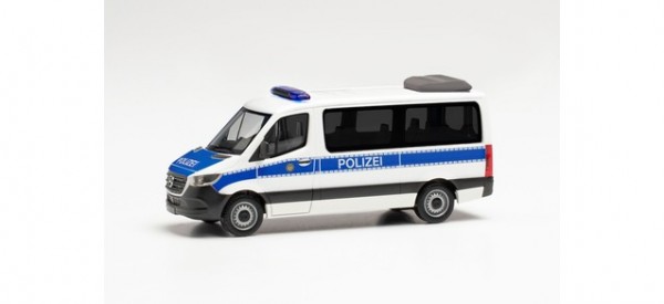 Herpa: Mercedes-Benz Sprinter ’18 FD „Polizei Berlin“ (096584)