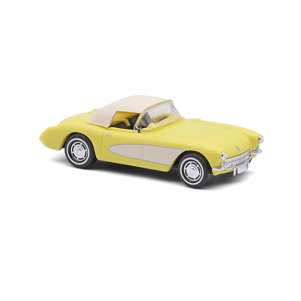 Busch:Chevrolet Corvette (C1) (mit geschlossenem Verdeck), gelb / weiß