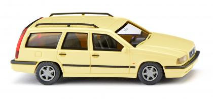 Wiking Volvo 850 Kombi hellgelb (026409)