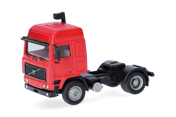 Herpa Volvo F10 Globetrotter Zugmaschine 2achs rot
